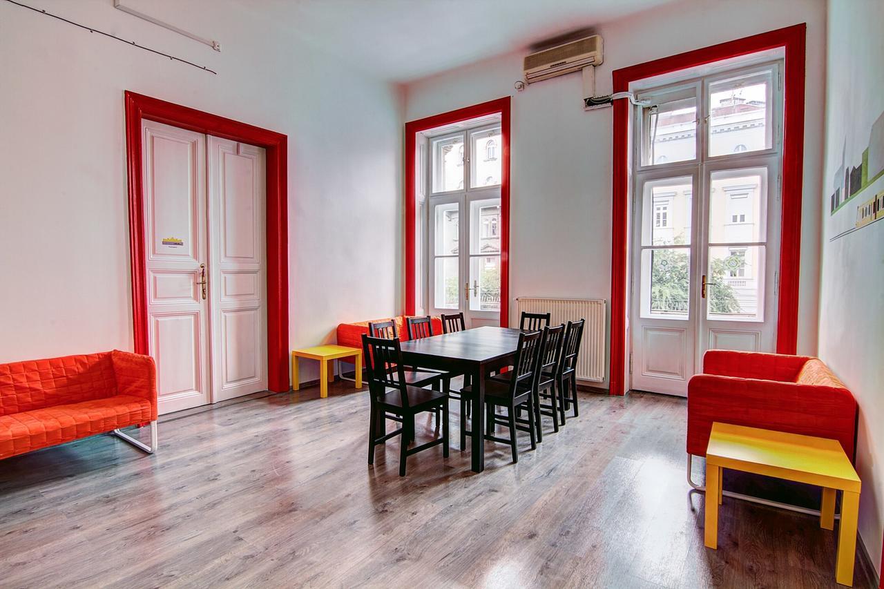 Pal'S Mini Hostel Budapest Exterior foto