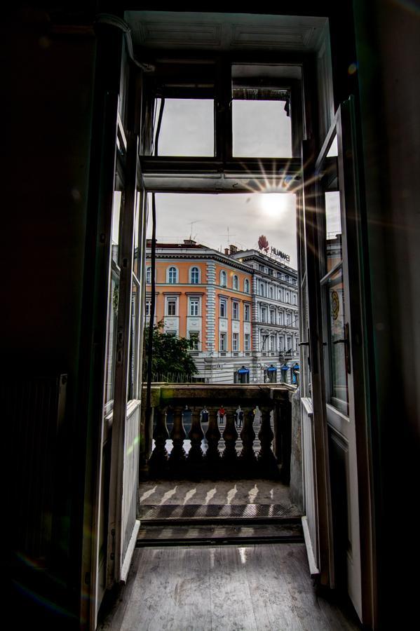 Pal'S Mini Hostel Budapest Exterior foto